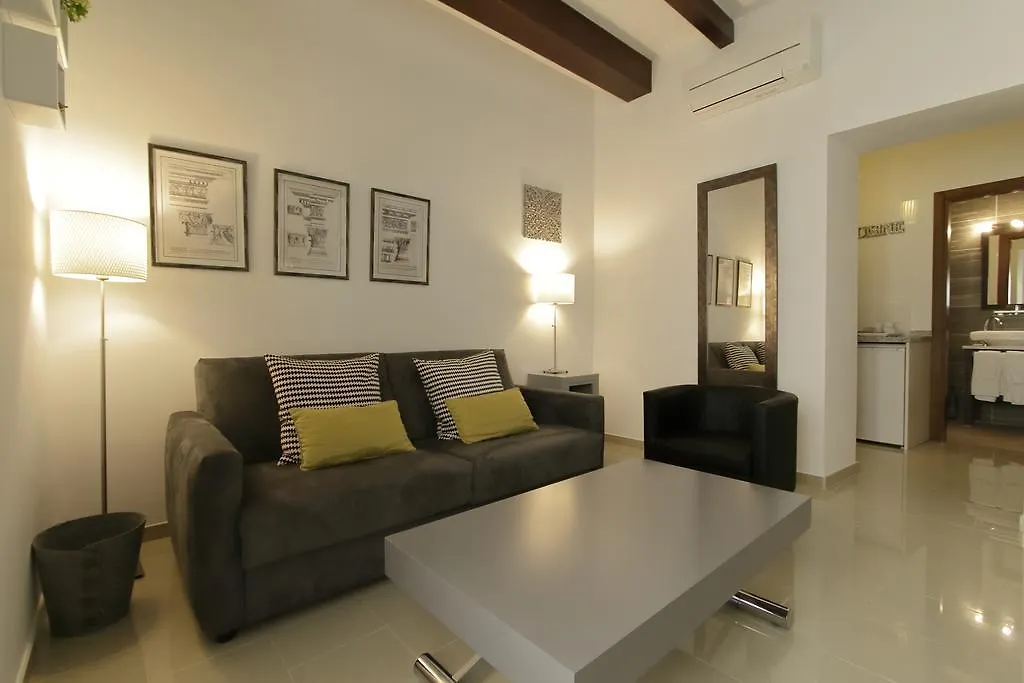 Apartamentos Plaza Nueva Sevilla 0*,
