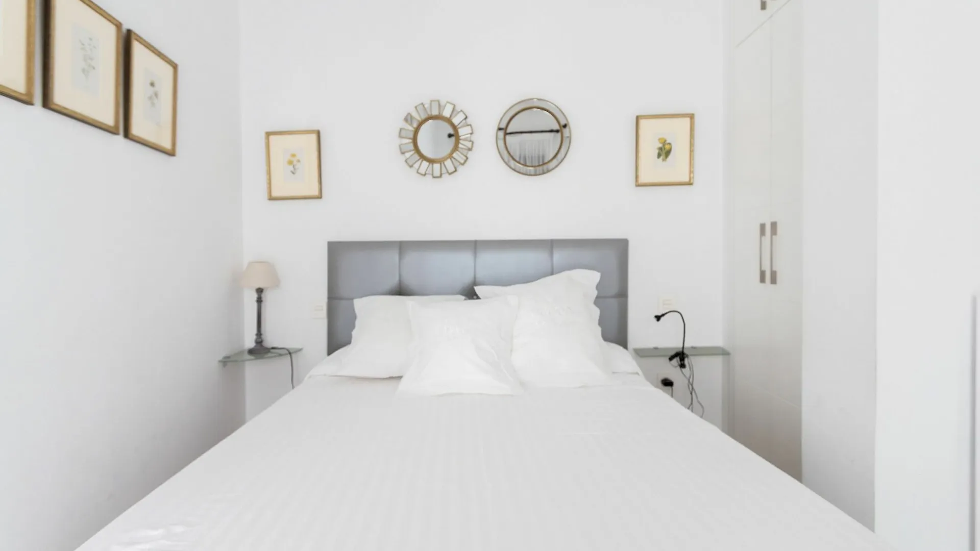 Apartamentos Plaza Nueva Sevilla 0*,